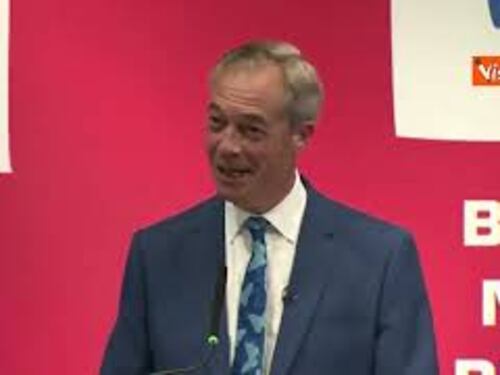 Nigel Farage si candida con il partito Reform per le elezioni nel Regno Unito
