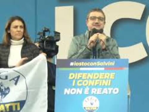 Open Arms, Fugatti a Pontida: "Salvini a processo per aver fatto gli interessi del Paese"