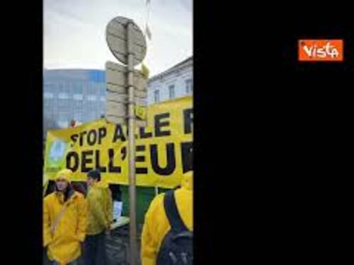 Protesta agricoltori a Bruxelles, Salvini: "Dalla loro parte, ascoltarli è doveroso"
