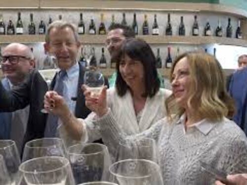 Il Brindisi di Meloni al Vinitaly