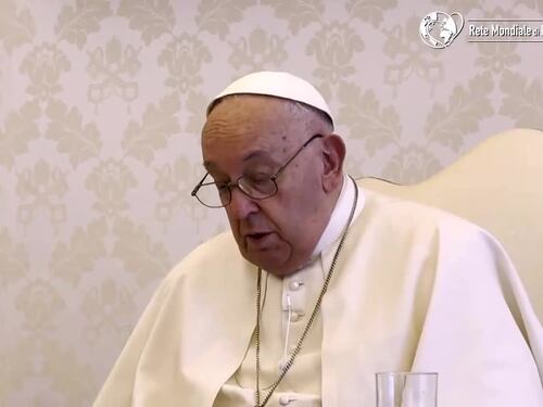 "Non ci sono parole". Il video del Papa ai genitori che hanno perso un figlio