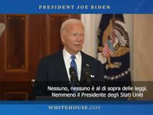 Biden su immunità Trump: "Non ci sono Re in America. Nessuno al di sopra della legge"