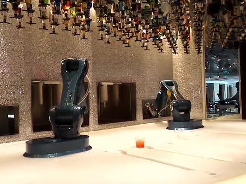Il barman del futuro? È un robot