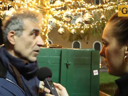 Goodbye Spelacchio, i romani dicono addio all'albero-star
