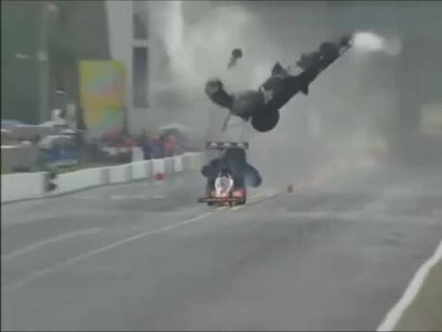 Larry Dixon miracolato: incidente choc a 480 km all'ora