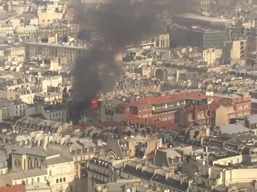 Parigi, esplosione in centro