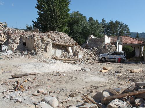 Amatrice, 365 giorni dopo il sisma tra macerie e rinascita