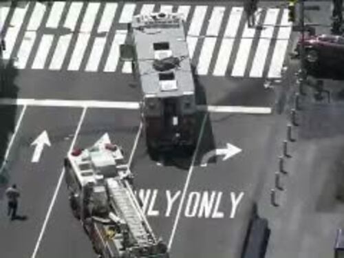 Times Square, l'intervento dei vigili del fuoco