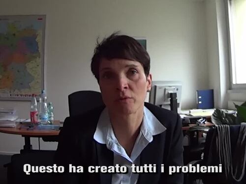 Frauke Petry: "Costruiamo campi fuori dall'Europa per selezionare i migranti"