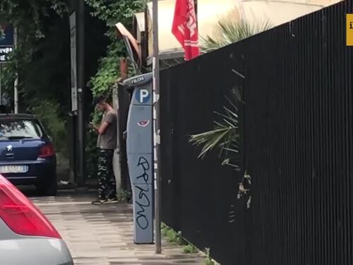 Nel fortino occupato di viale delle Provincie: "Lo Stato qui non può entrare"