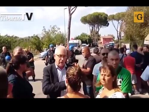 Quelle discariche dei nomadi che minacciano di inquinare la rete idrica
