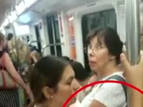 Milano, furti e minacce in metro: ecco i borseggiatori in azione