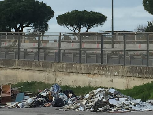 L’assedio delle discariche abusive in Campania
