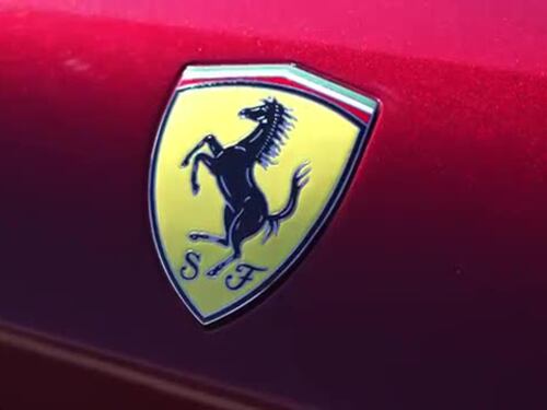 Ferrari, le linee innovative della California T