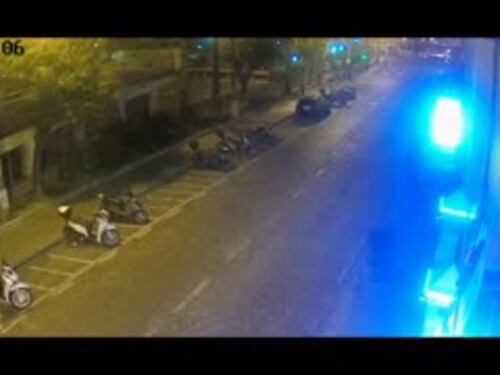 Marocchino abbatte 8 scooter: "Non ricordo, devo avere bevuto"