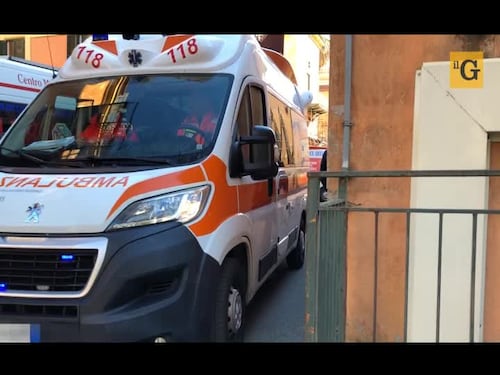 Le ambulanze bloccate nei pronto soccorso