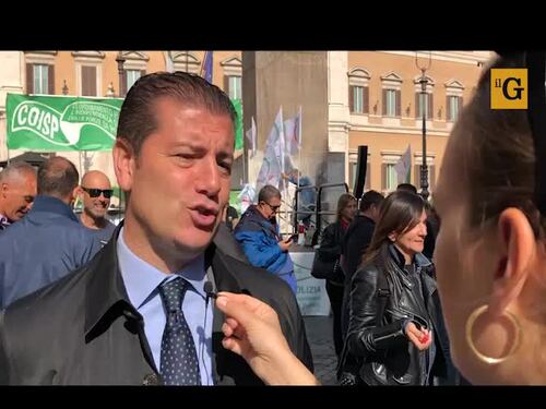 Sindacati di polizia contro il governo: "Questa manovra ci umilia"