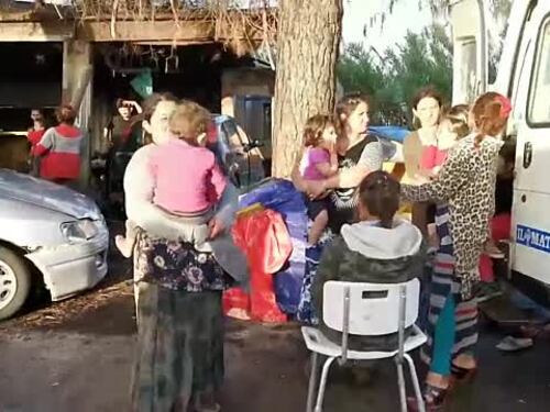 Rom, a Giugliano allo sbando gli sgomberati: più di 100 bambini senza diritti