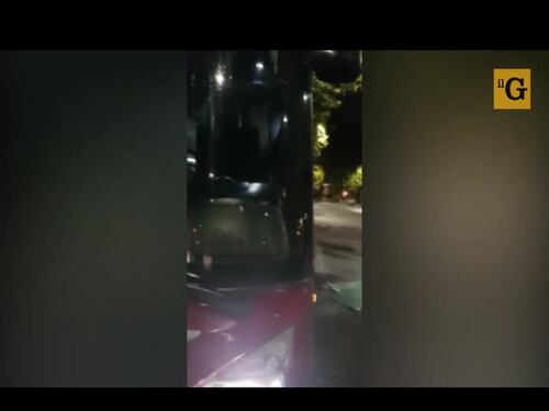Boom di aggressioni sui bus, gli autisti: "Sembra di stare in trincea"