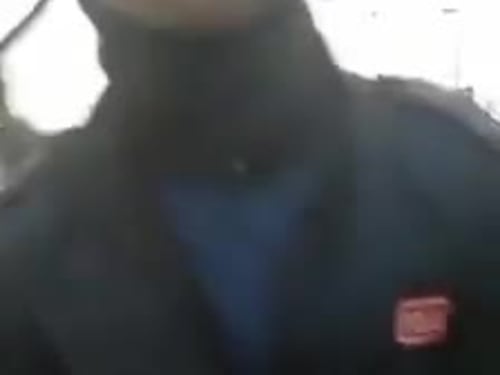 Prato, marocchino insulta i poliziotti