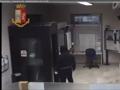 La banda delle rapine in banche: 8 colpi messi a segno nelle filiali