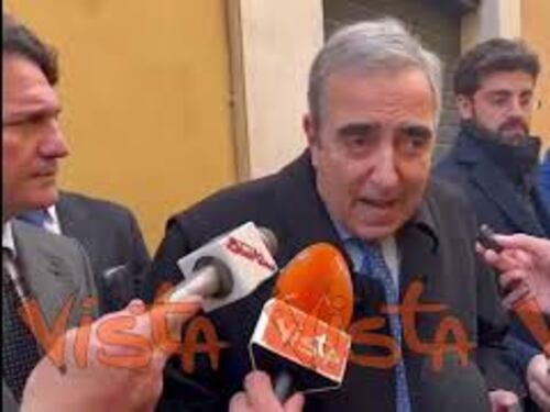 Gasparri: "Sto redigendo l'elenco dei giornalisti che hanno mentito sullo scudo penale"