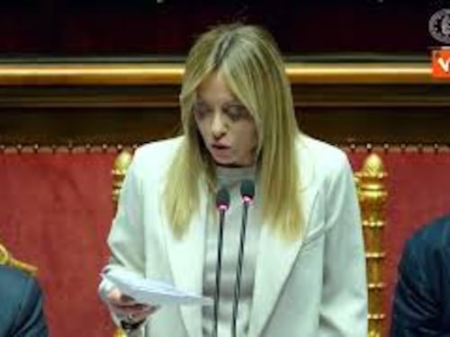 Crisi Iran, Meloni: Rimpatriati 25 mila italiani, completare messa in sicurezza connazionali