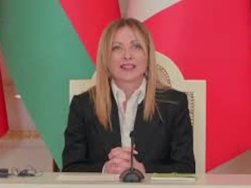 Meloni: Dalla guerra in Ucraina forniture energetiche azere determinanti per sicurezza dell'Italia