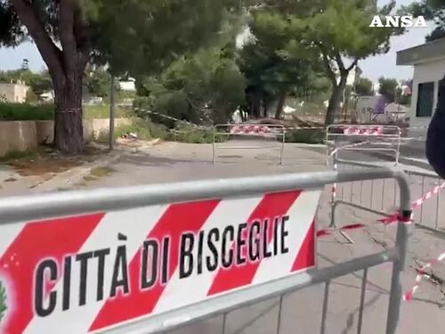 Allerta vento in Puglia, morti una 12enne e un operaio: le immagini dai luoghi degli incidenti