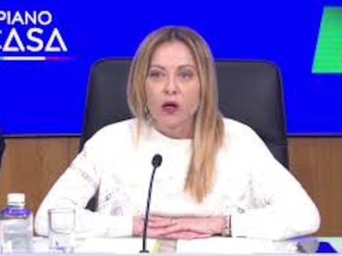 Meloni: Prorogato il taglio delle accise per altre 3 settimane