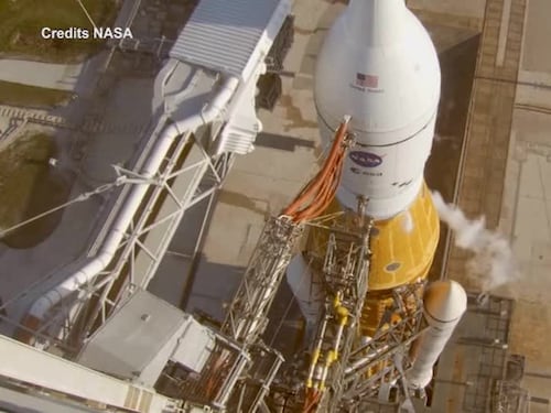 Al via la missione Artemis II: lo spettacolare decollo