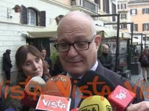 Gualtieri ricorda Valentino: "Ha incarnato Roma, ha fatto della sua bellezza grandi creazioni"
