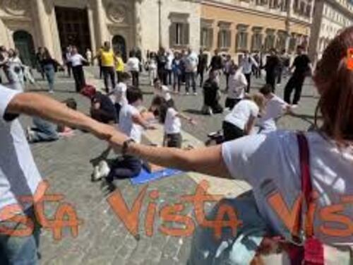 Flash Mob a Montecitorio sulla prevenzione contro il rischio infarto