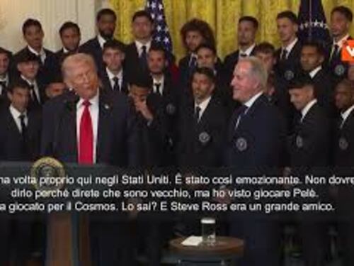 Trump riceve Messi alla Casa Bianca: "Ho visto giocare Pelè, ma forse tu sei meglio"
