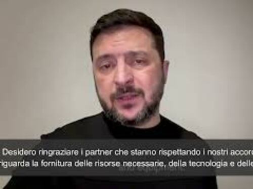 Guerra Ucraina, Zelensky: "Ringraziopartner che ci aiutano a difenderci, inclusa Italia"