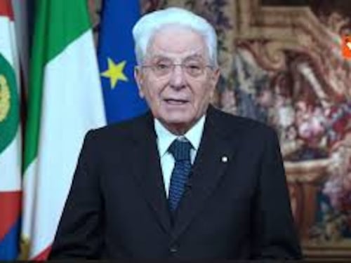 Mattarella: Senza valori e obiettivi condivisi non ci possono essere pace e benessere