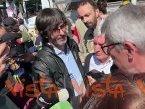 Landini a corteo 25 aprile: La Resistenza passa attraverso il rifiuto della guerra