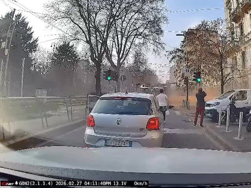 L'inclinazione, la polvere e lo schianto: il video choc dell'incidente visto dalla dashcam