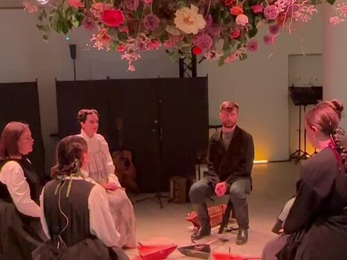 Biennale, la performance al padiglione russo