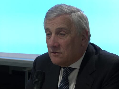 La commozione di Tajani: "Ho parlato da padre: davanti al dolore non esistono discorsi"