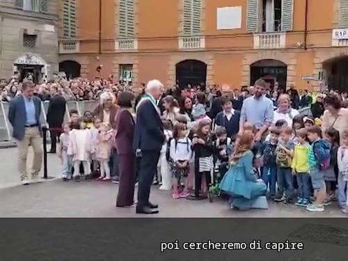 Kate Middleton riceve il Primo Tricolore a Reggio Emilia