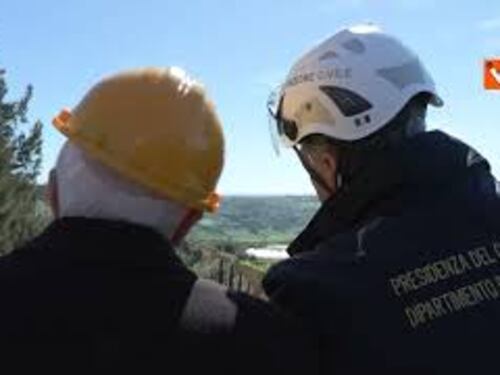 Emergenza maltempo in Sicilia, il Presidente Mattarella visita Niscemi