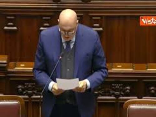 Il Ministro Crosetto pone la questione di fiducia alla Camera sul decreto Ucraina