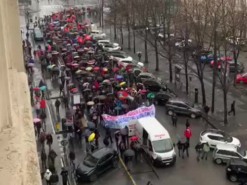 Torino, pro Pal in piazza contro la guerra in Iran