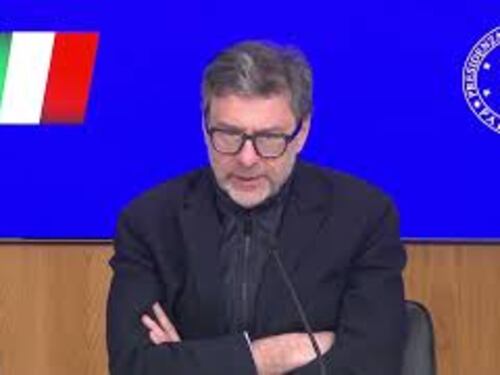 Giorgetti su Piantedosi: Non è un collega di partito, non mi risulta essere iscritto alla Lega