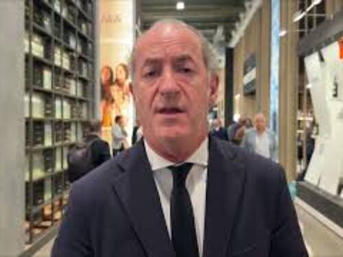 Zaia al Vinitaly: Europa si muova per Hormuz, produttori in difficoltà per blocco Stretto