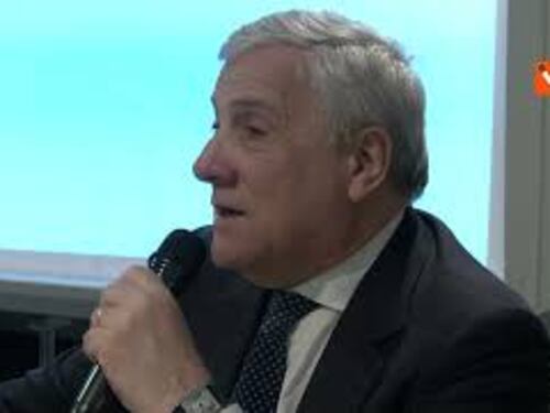 Crans-Montana, la commozione di Tajani: Ho parlato da padre, davanti al dolore non esistono discorsi
