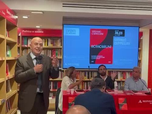 Blitz di Rizzo alla presentazione del libro di Cappellini con Mentana