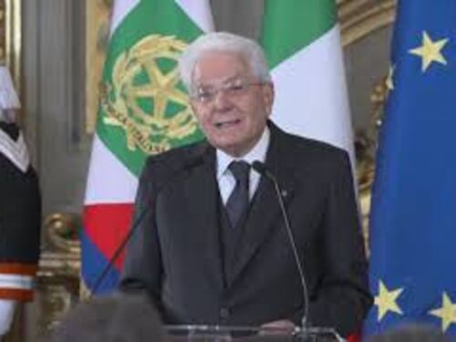 Mattarella: Nuova guerra sanguinaria e due visioni del mondo. Non rassegniamoci all'indifferenza