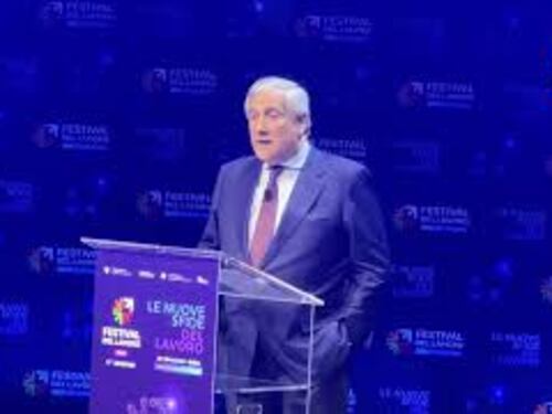 Tajani al Festival del Lavoro: Se facciamo più figli possiamo ridurre numero di migranti regolari